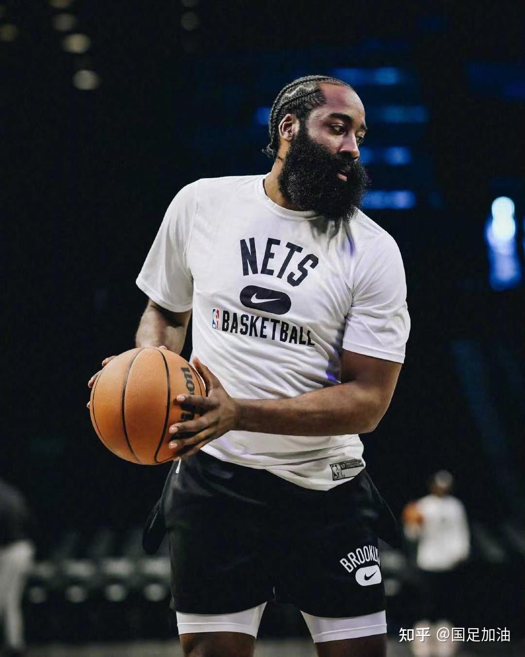 AYX 中国官网密尔沃基雄鹿内部会议纪要流出——今夜远射贴柱;全明星赛使命明确;医务组通报恢复的简单介绍